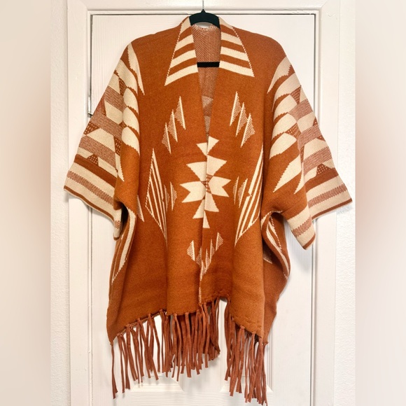 Tops - Geometric Patterned Poncho with Fringe